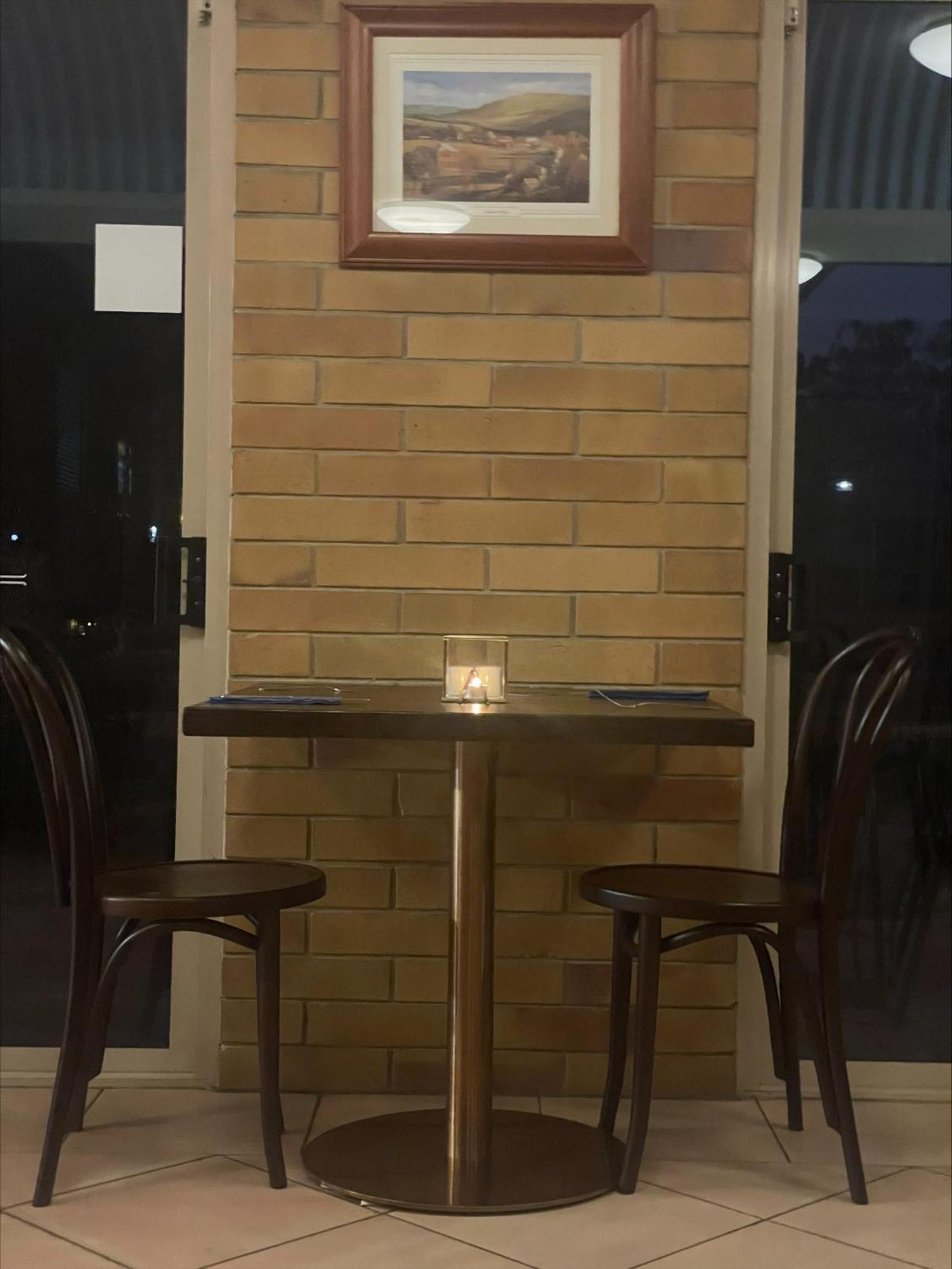 Wild Scotsman Motor Inn Gin Gin Qld Exterior foto