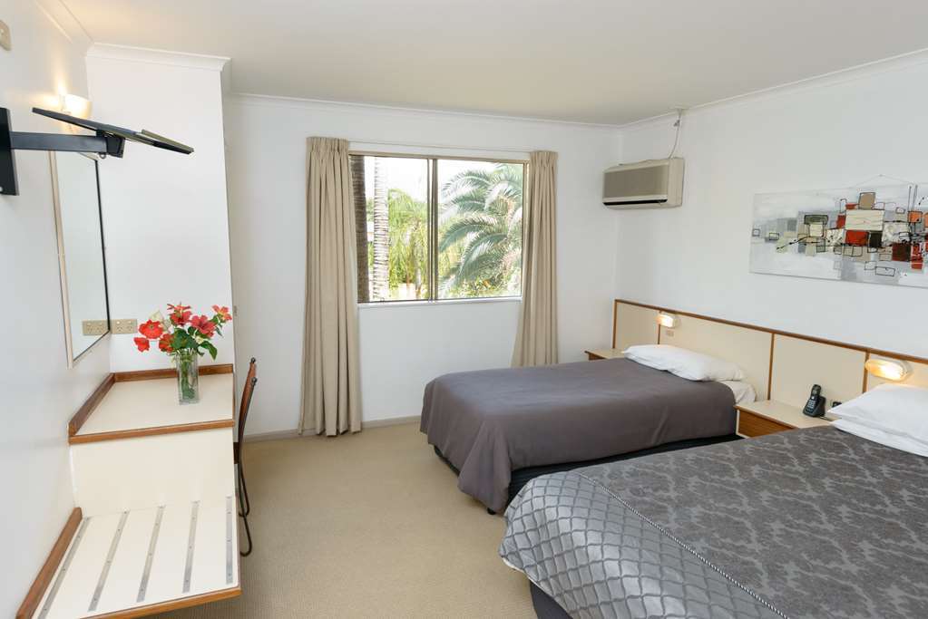 Wild Scotsman Motor Inn Gin Gin Qld Quarto foto